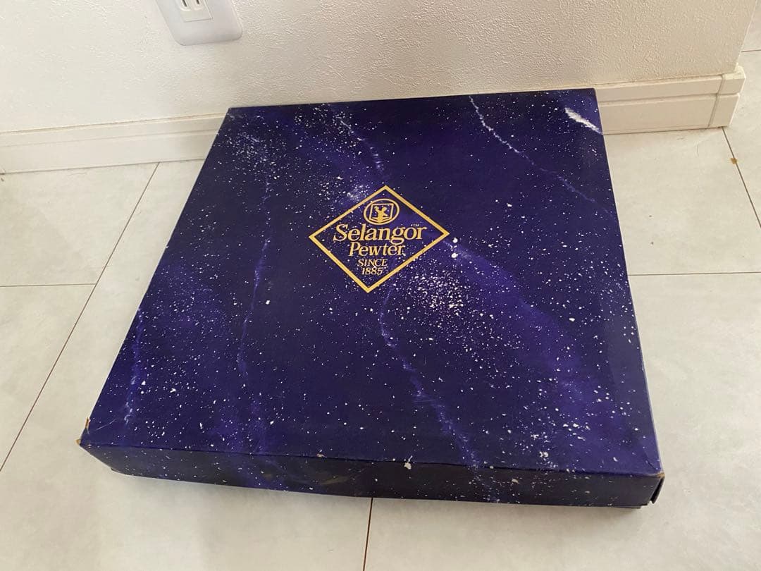  Selangor 手仕上げ ソブリンコレクション モチーフ トレイ