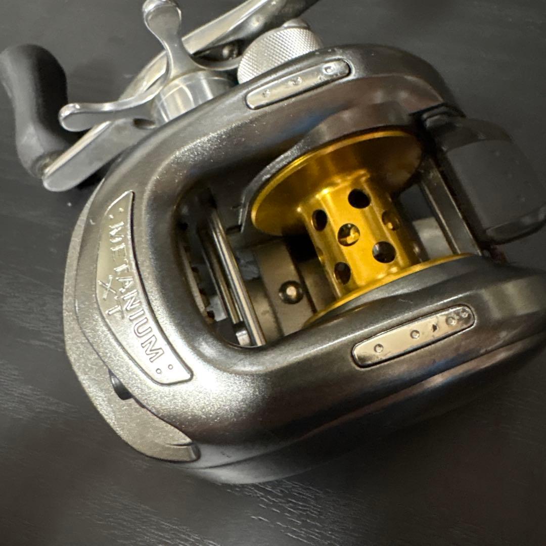 メタニウムXT ベイトリール SHIMANO セットでお得