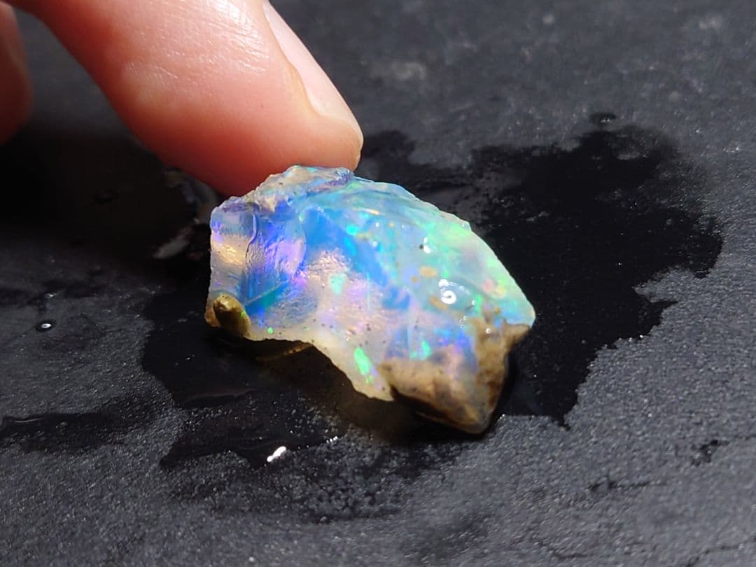 エチオピアウェロ産　チョーク　オパール　原石　鉱物標本