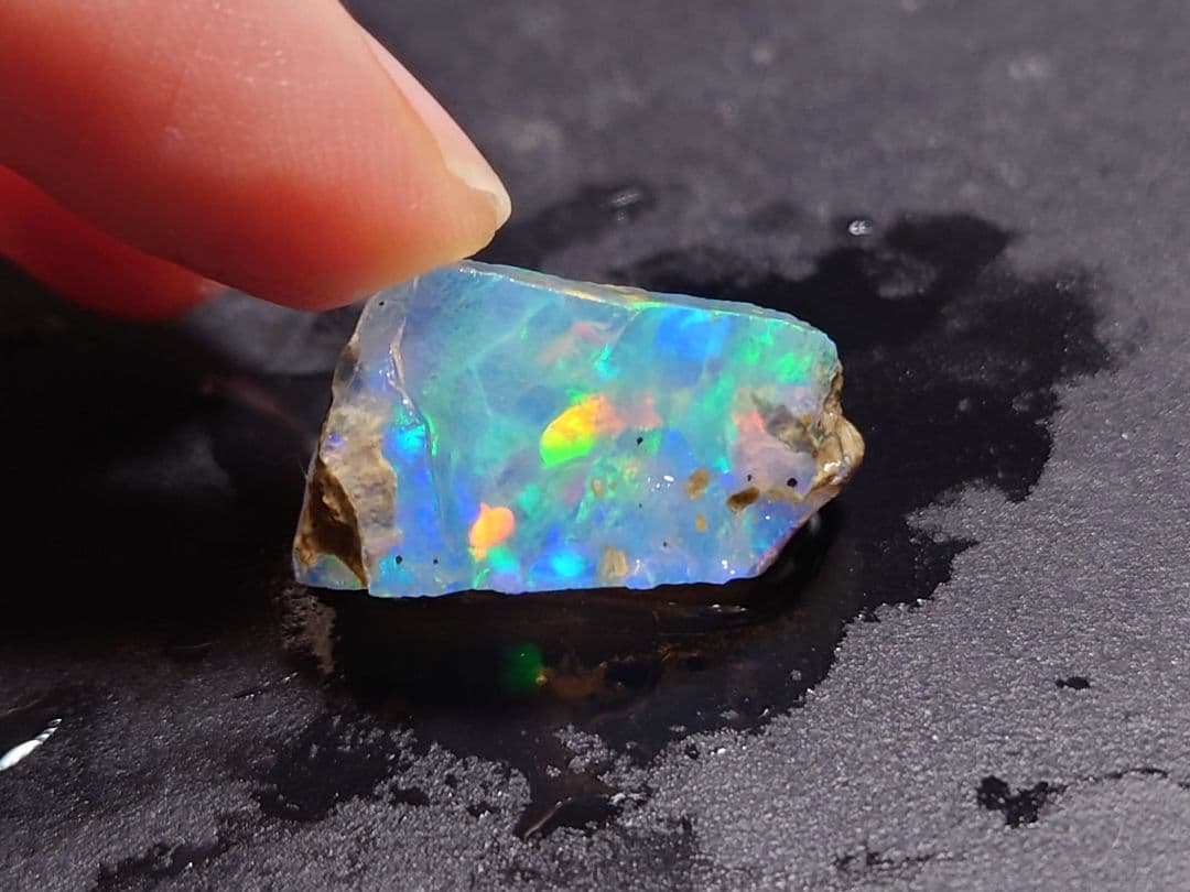 エチオピアウェロ産　チョーク　オパール　原石　鉱物標本