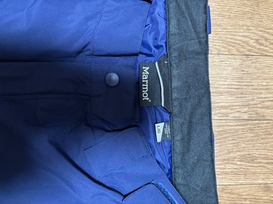 マーモットmarmot ゴアテックスGORE-TEX 紺色　Ｌサイズ　ＸＬ