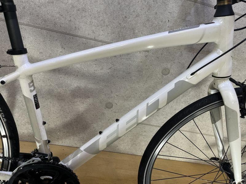 FELT　VERZA　SPEED　５０　sizeS クロスバイク