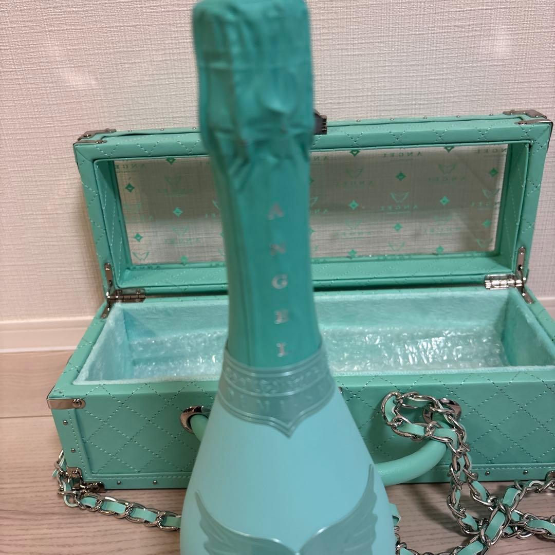 エンジェルシャンパン　ドゥミセック　グリーン