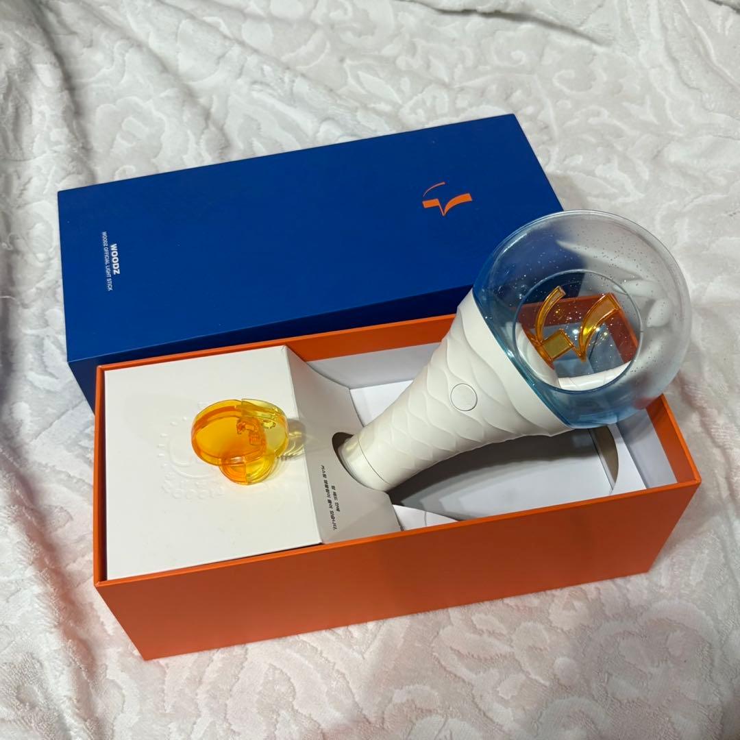 WOODZ チョスンヨン ペンライト