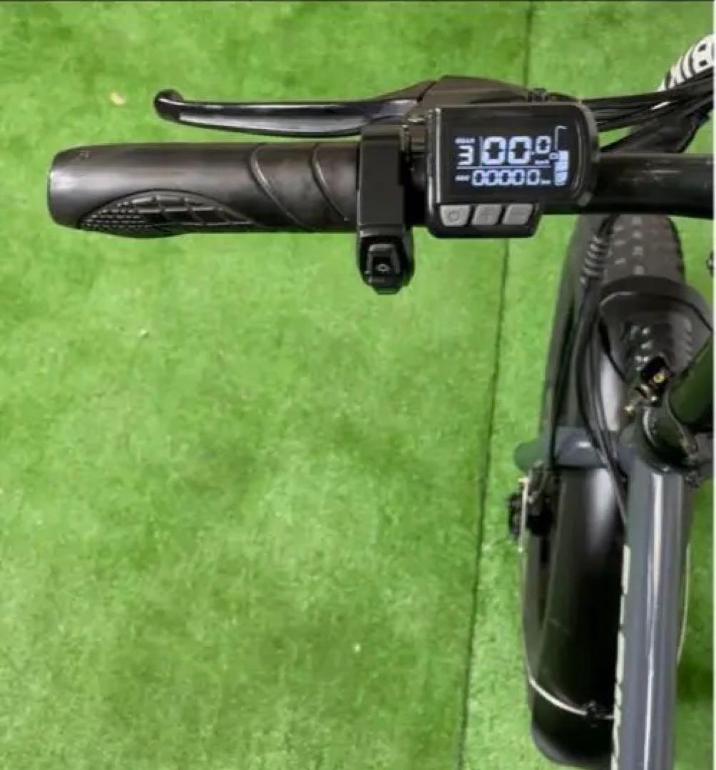 電動アシスト自転車 ブラック 太タイヤ