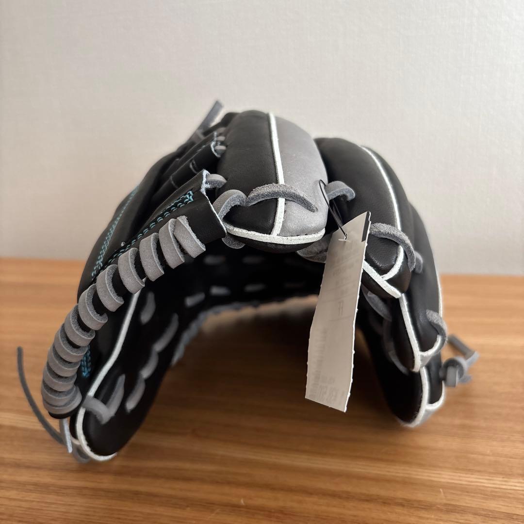 アトムズ　ATOMS　軟式用グラブ　内野手　グローブ　定価38,500円