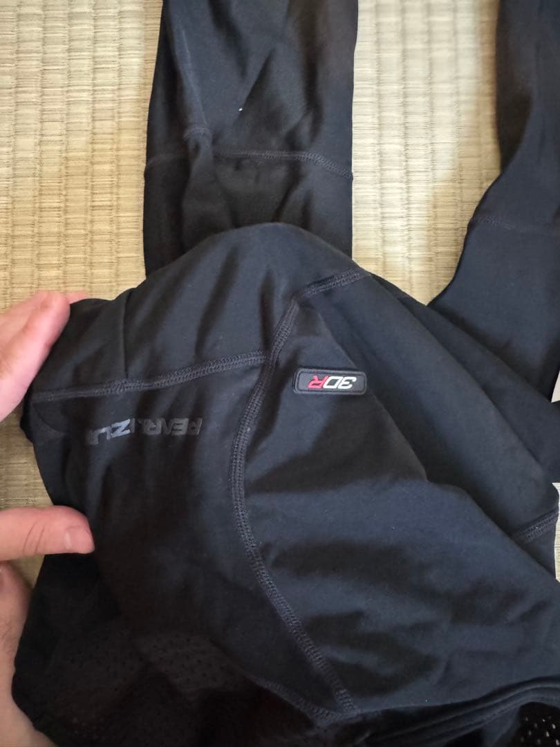 パールイズミ　コールドシェイド　ビブタイツ ブラック　M