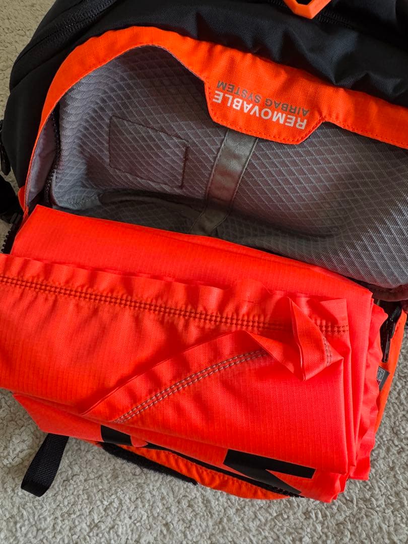 Mammoth AIRBAG TECHNO 3.0 バックパック 黒/オレンジ