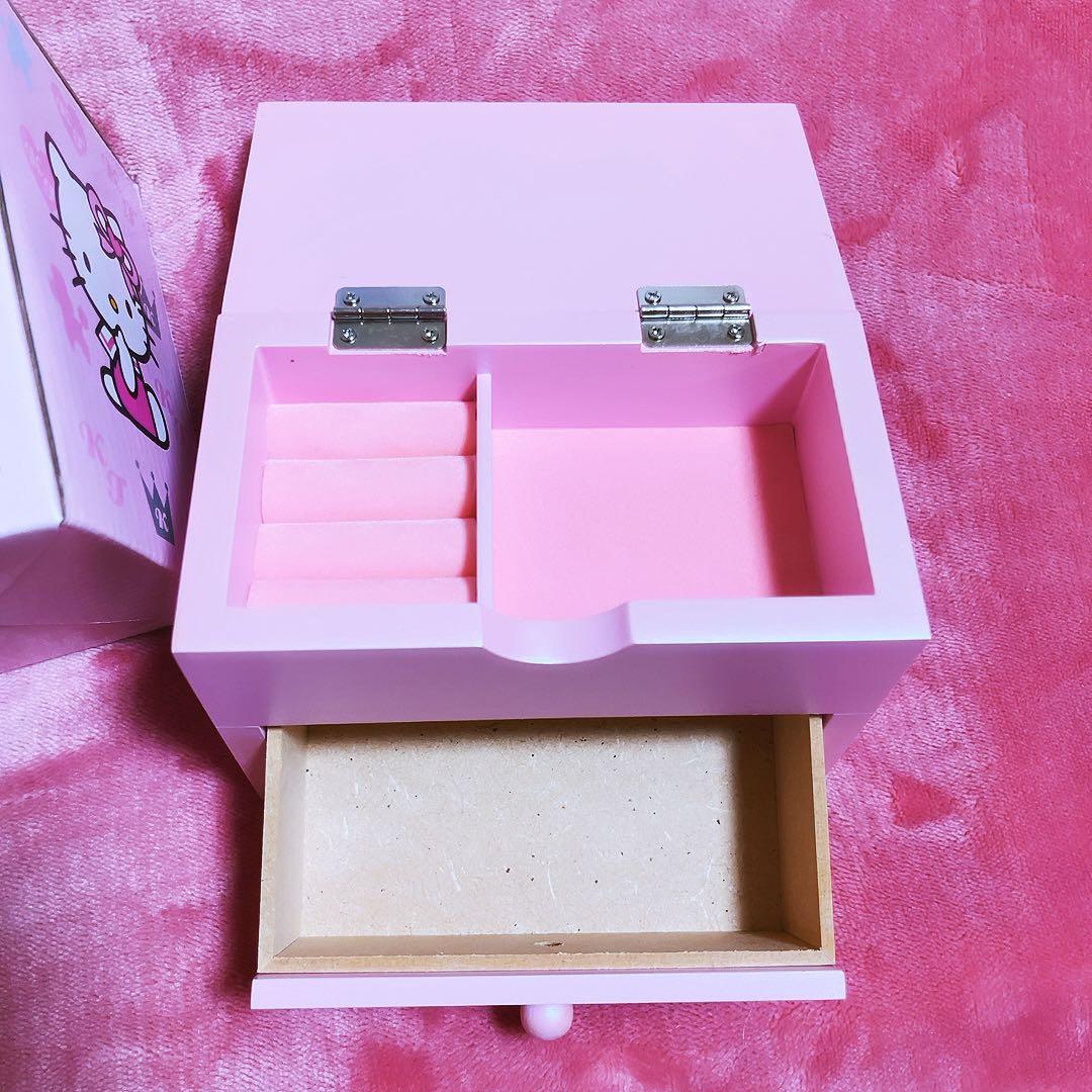 希少レア　ハローキティ　木製チェスト　ジュエリーケース　小物入れ　サンリオ