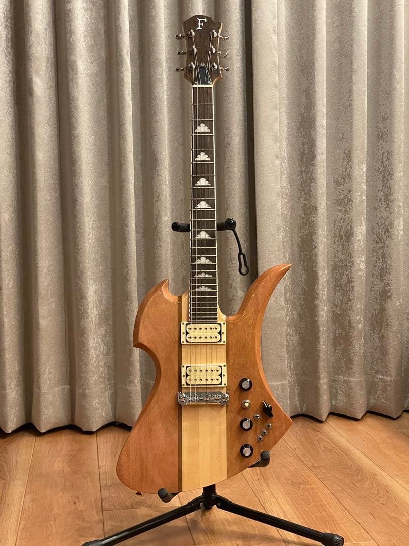 【直接手渡し評価限定】フェルナンデス　fmg-classic 純正ハードケース付