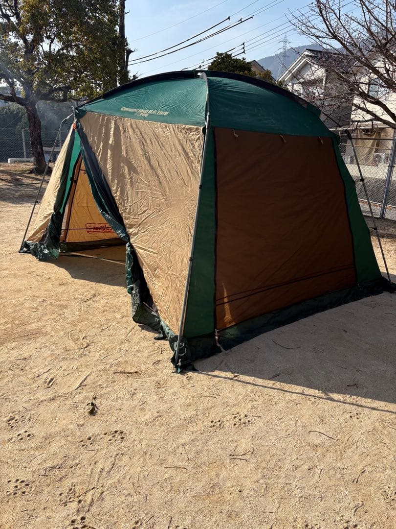 Colemanスクリーンテント　テーブル　椅子二脚セット