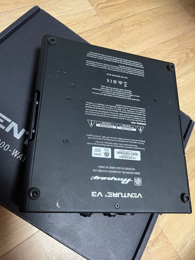 アンペグ AMPEG ベースアンプヘッド 300W VENTURE V3 小型