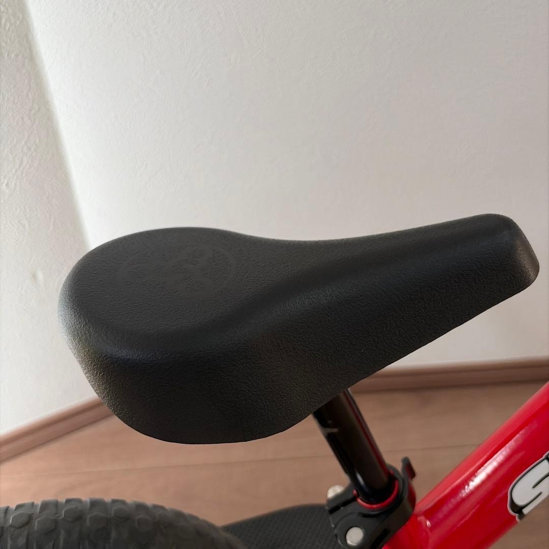 【美品】STRIDER ストライダー 12 スポーツ　レッド　ピンク　2台セット