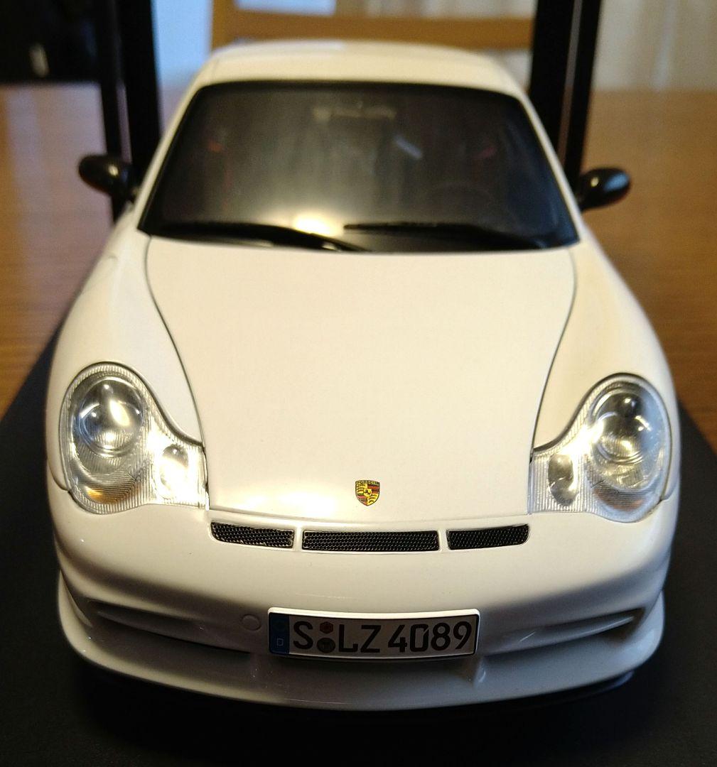 オートアート 1/18 ポルシェ911 GT3RS(996) レッド/ホワイト