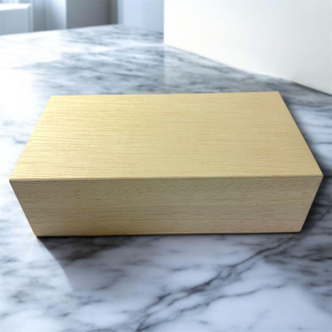 三越 たらばがに缶詰 木箱入り 年末年始にどうぞ 高級蟹