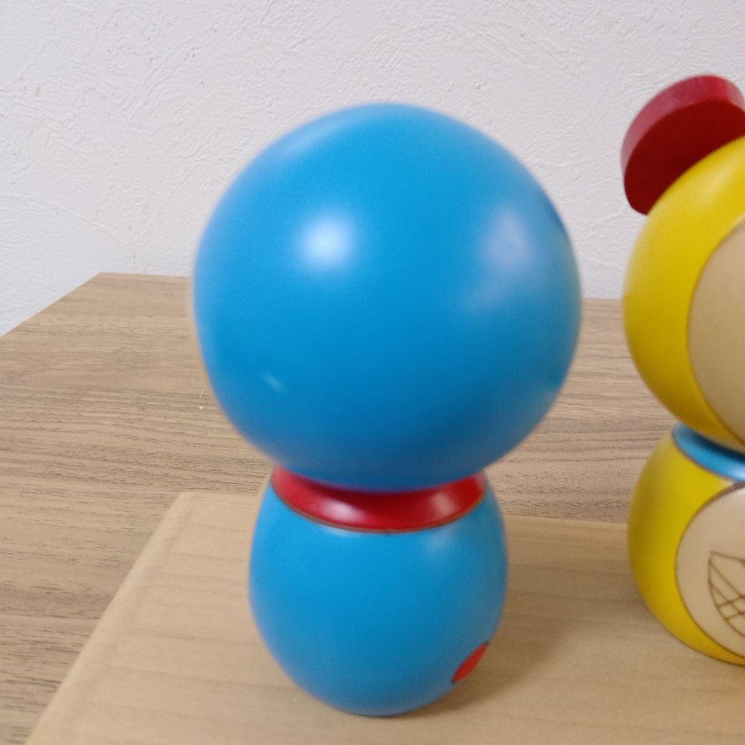 ドラえもん　ドラミちゃん　卯三郎こけし　2点台座セット 　藤子・F・不二雄