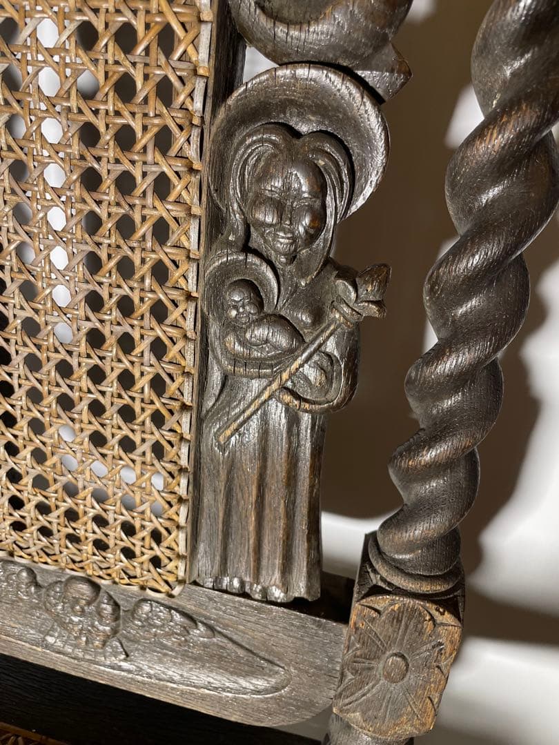 アンティーク ハイバックチェア 聖母子 天使 籐張り ヨーロッパ家具