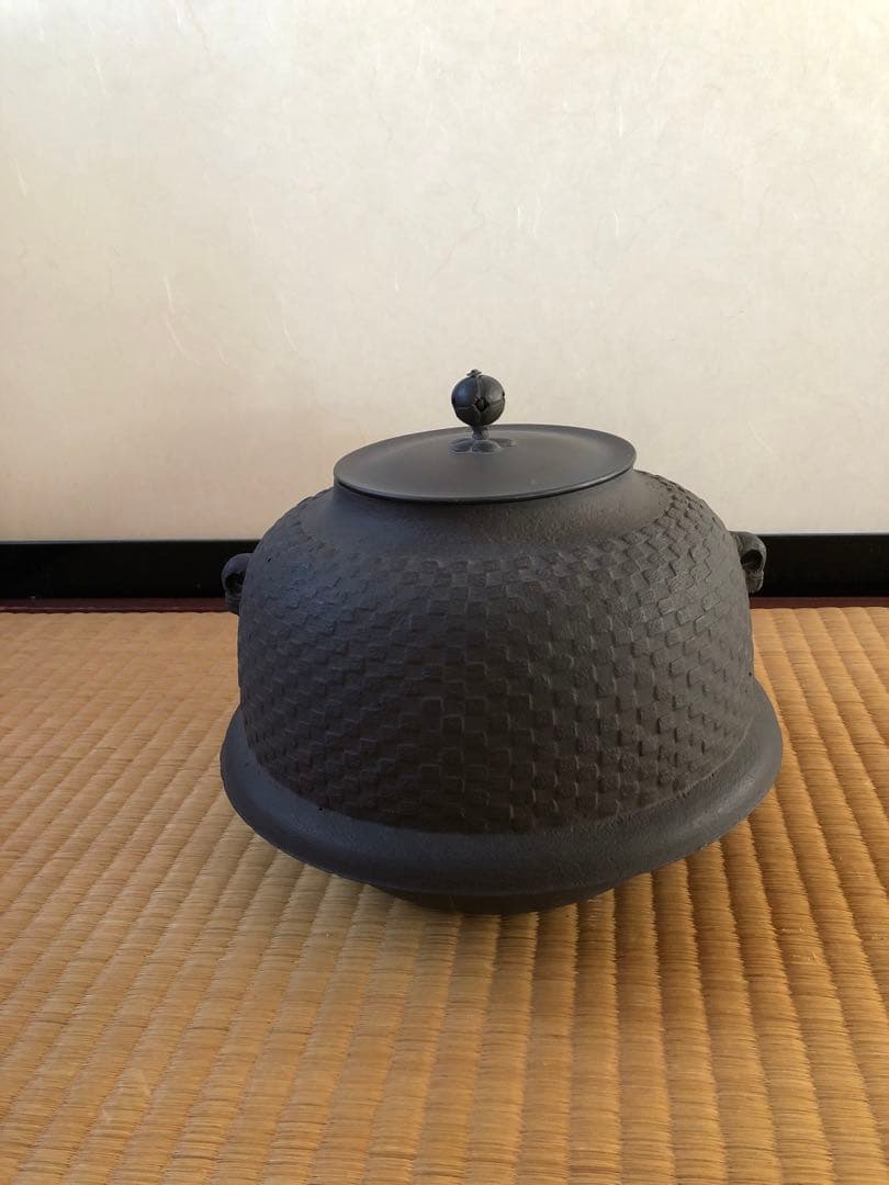 真形釜　初代　畠春斎氏作　共箱入