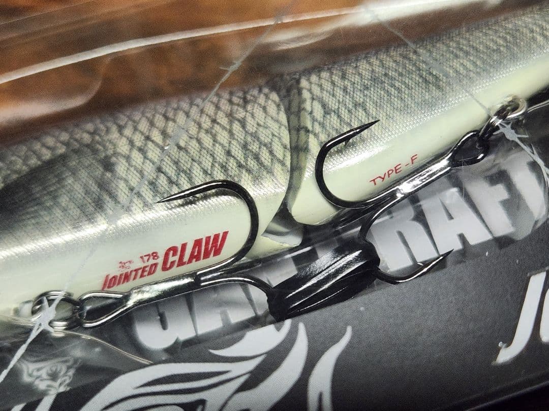 ジョイクロ　アカメ　限定　ジョインテッドクロー