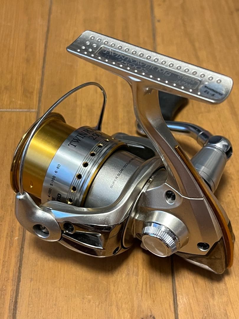 モ*ー様 06 ツインパワーMg 2500S シマノ SHIMANO TWINP
