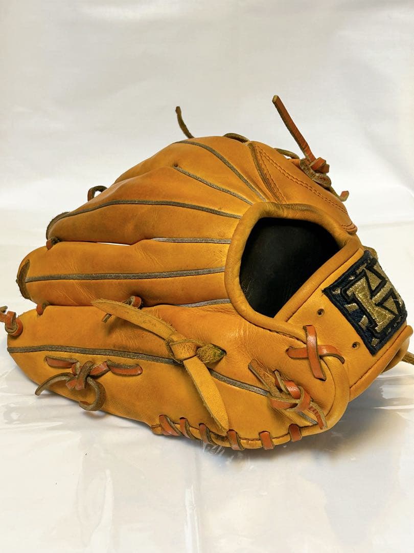 ★良型・即戦力★ ハイゴールド 心極 軟式 内野用グローブ 深め オイルメンテ済