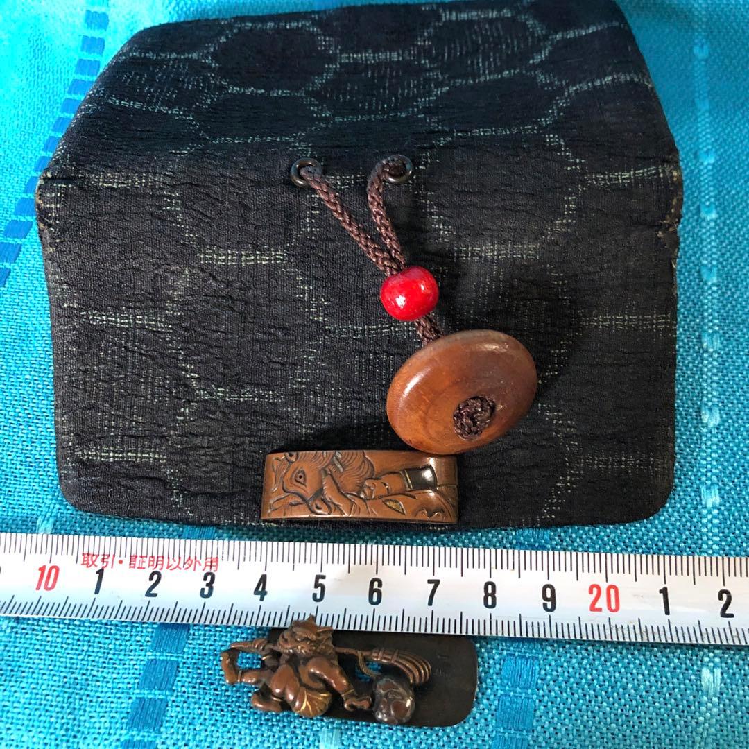 骨董品 煙草入れ　煙管入れ　根付け