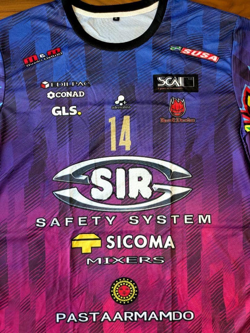 ☆石川祐希選手 ペルージャ　ユニフォーム　ゲーム　シャツ　バレーボール　ジャージ