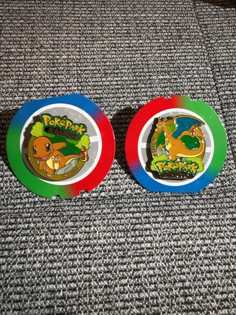 ポケパークカントー ピンズ リザードン ヒトカゲ