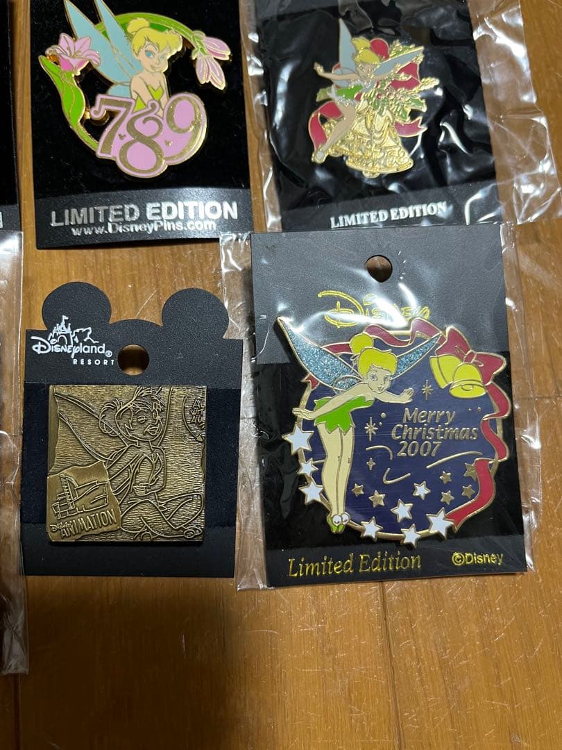 ディズニー　ティンカー・ベル　ピンバッジセット