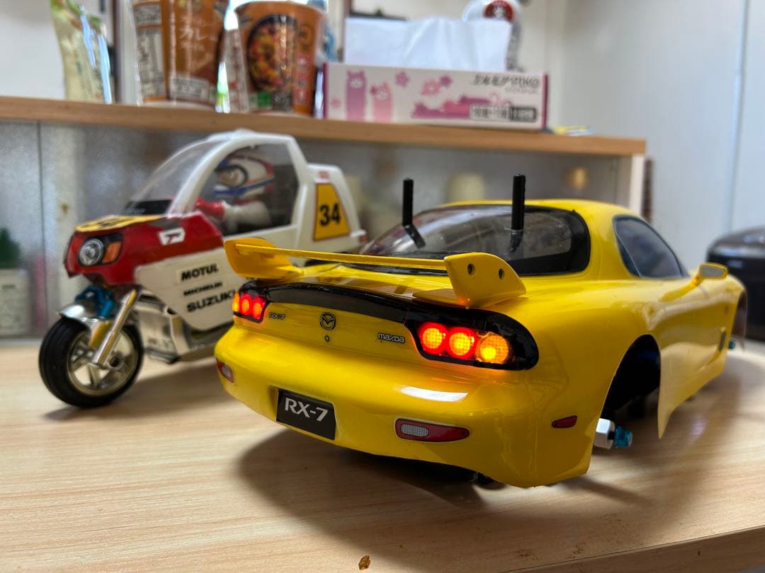 RX7 ラジコンボディ