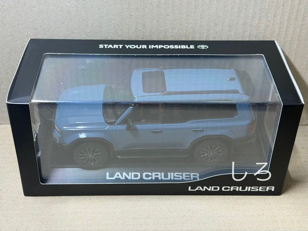 トヨタ ランドクルーザー250 スモーキーブルー カラーサンプルミニカー 色見本