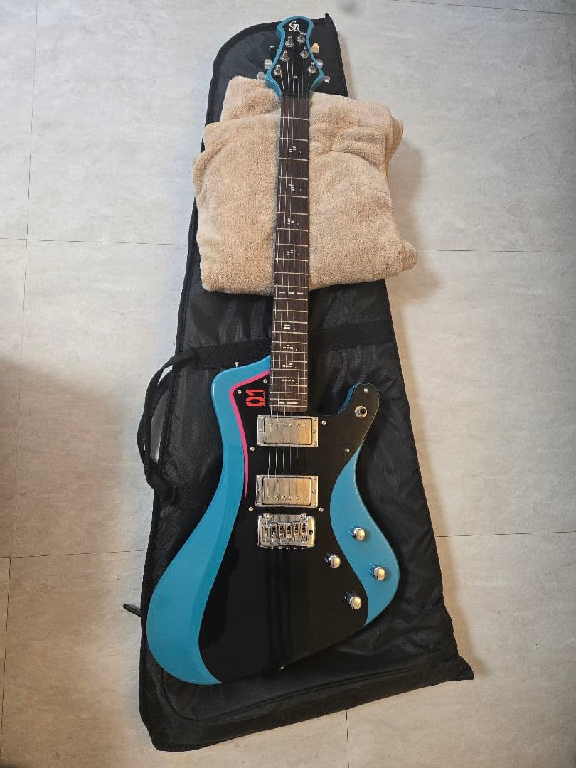 Grassroots G-STREAM-Miku エレキギター