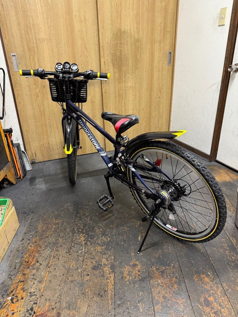中古車　BRIDGESTONE クロスファイヤーJr　24インチ　7段変速　美品
