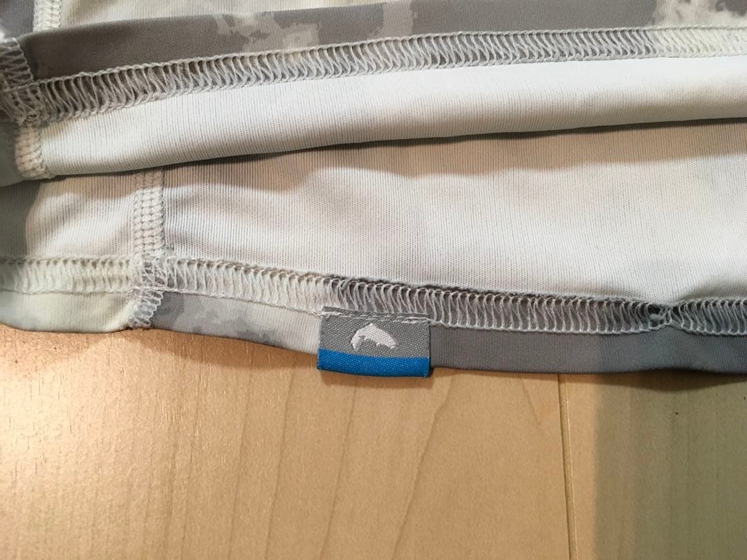 SIMMS シムスフィッシングシャツ グレーカモ柄 M（L）