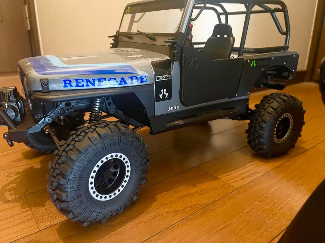 AXIAL SCX10iii RENEGADE RCクローラー scx10iii
