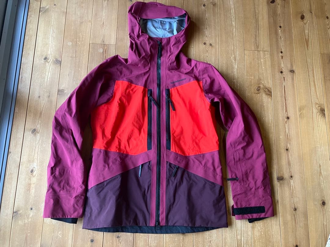 ピークパフォーマンス グラビティ Mサイズ ゴアテックス