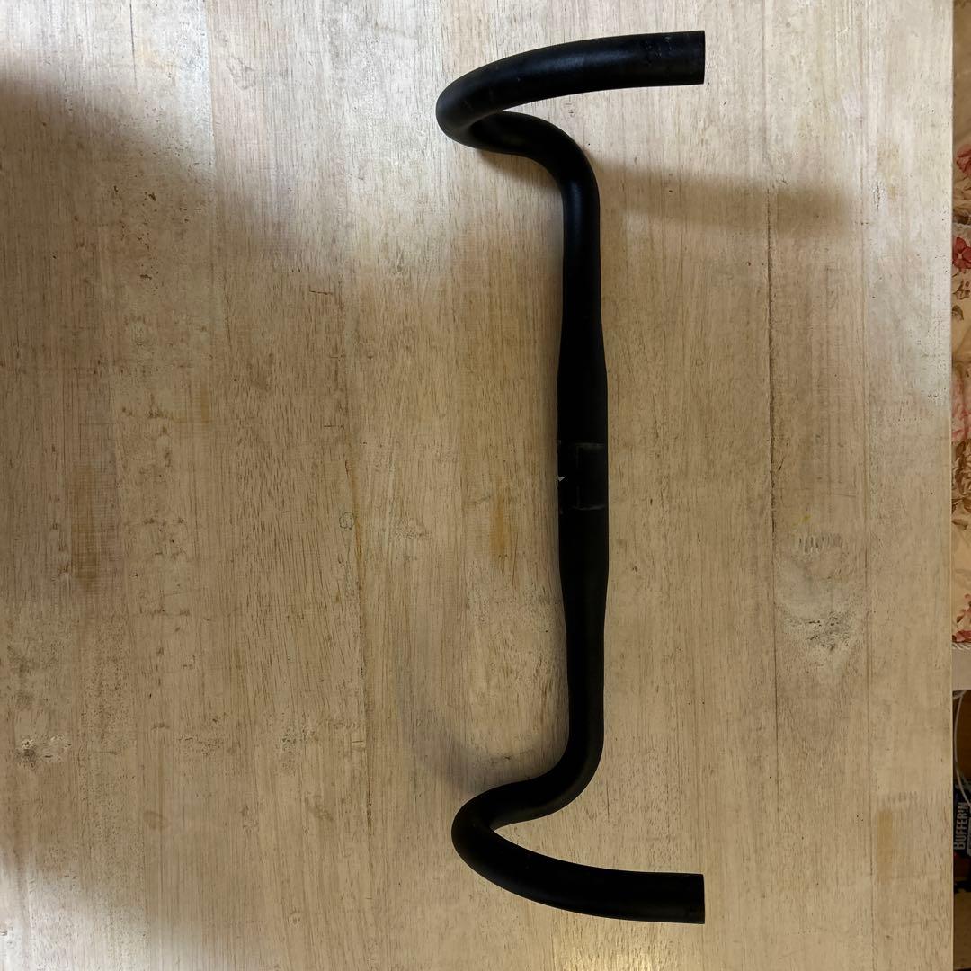 Specialized Aero 104 ブラックハンドル