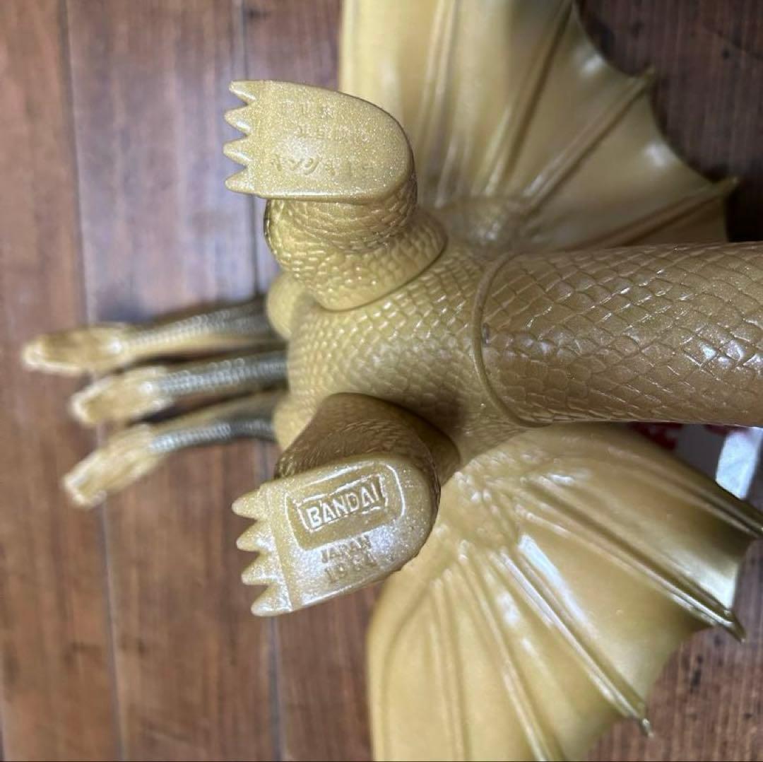 キングギドラ　ソフビ