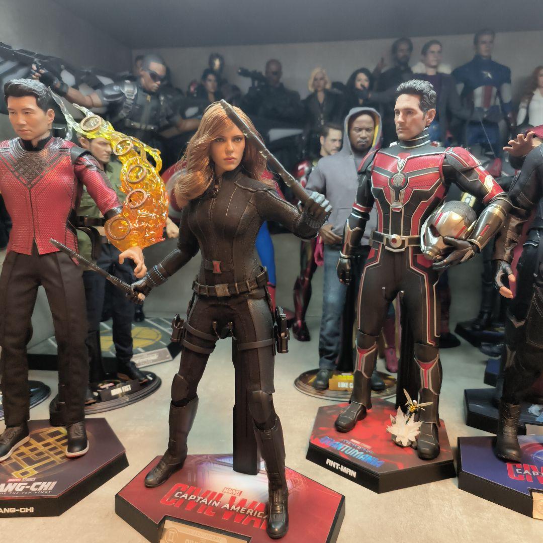 ホットトイズ　ブラックウィドウ　シビルウォー版