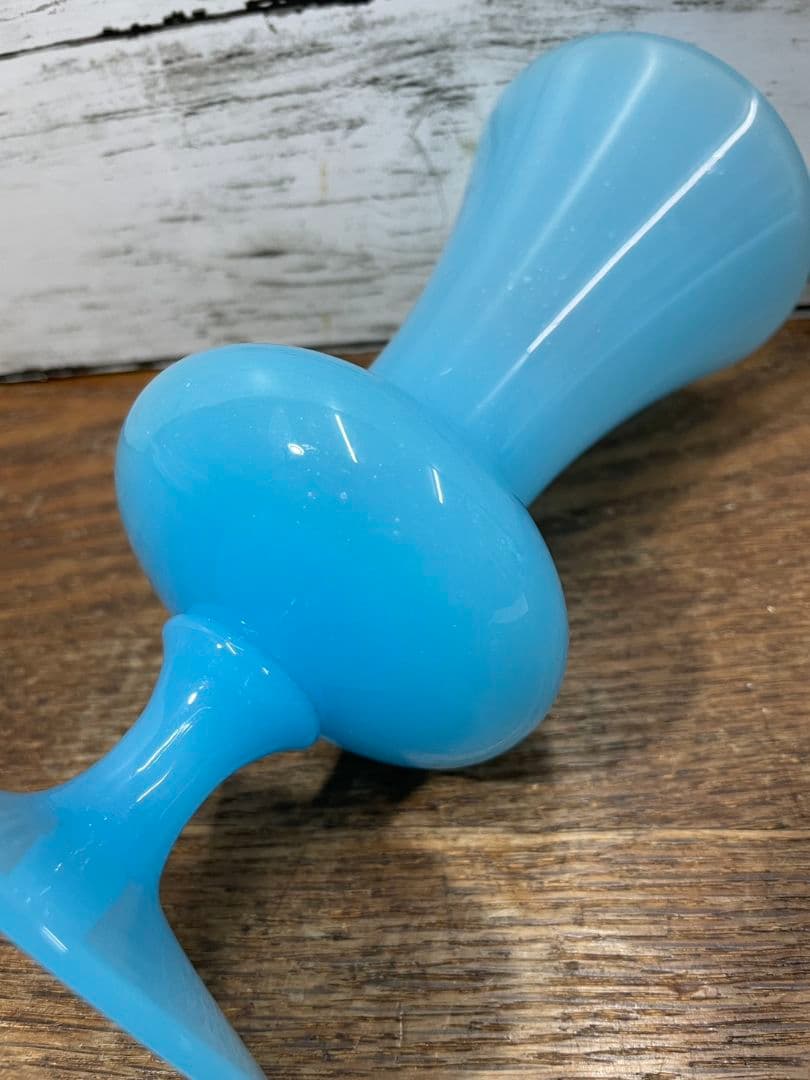 フランスアンティーク オパリンガラスの花瓶 ブルー系 一輪挿し グラス 花器