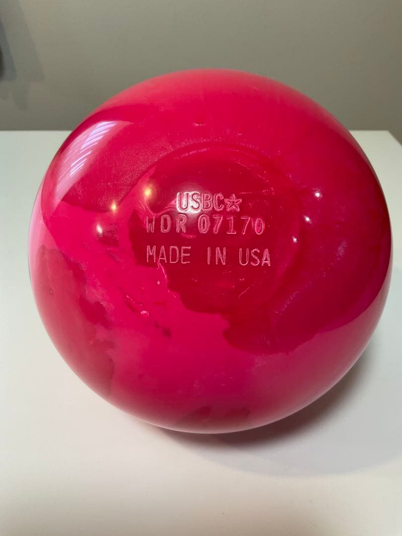 K*i様 Hyper Venom ボウリングボール 15 lbs