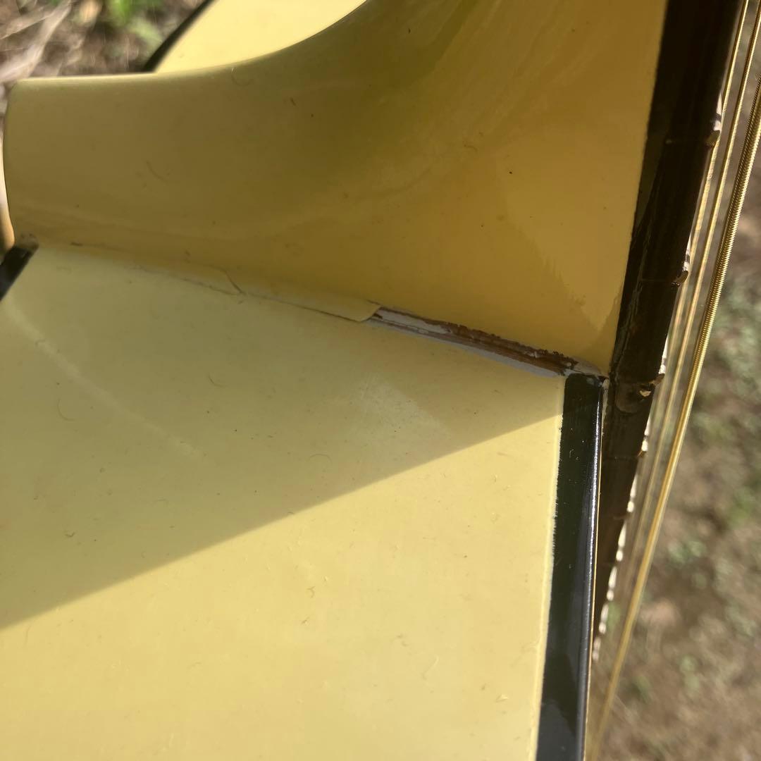 アコースティックギター