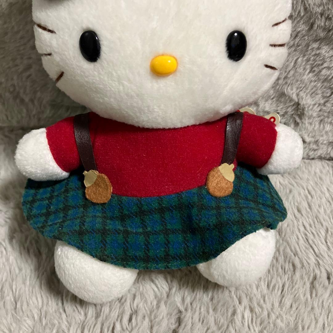 ハローキティ　レトロぬいぐるみ　どんぐり