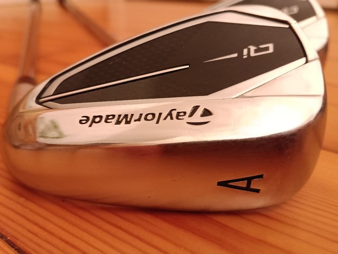 【TaylorMade】SW/AW2本セット ※数回使用品　硬さ S /右利き用