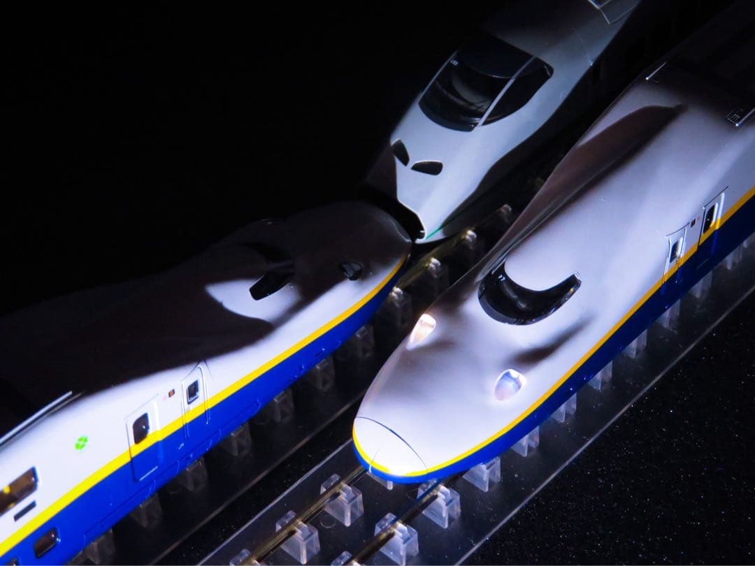 KATO E4系新幹線 Max 8両セット(最新ロット)【新品,未使用品】