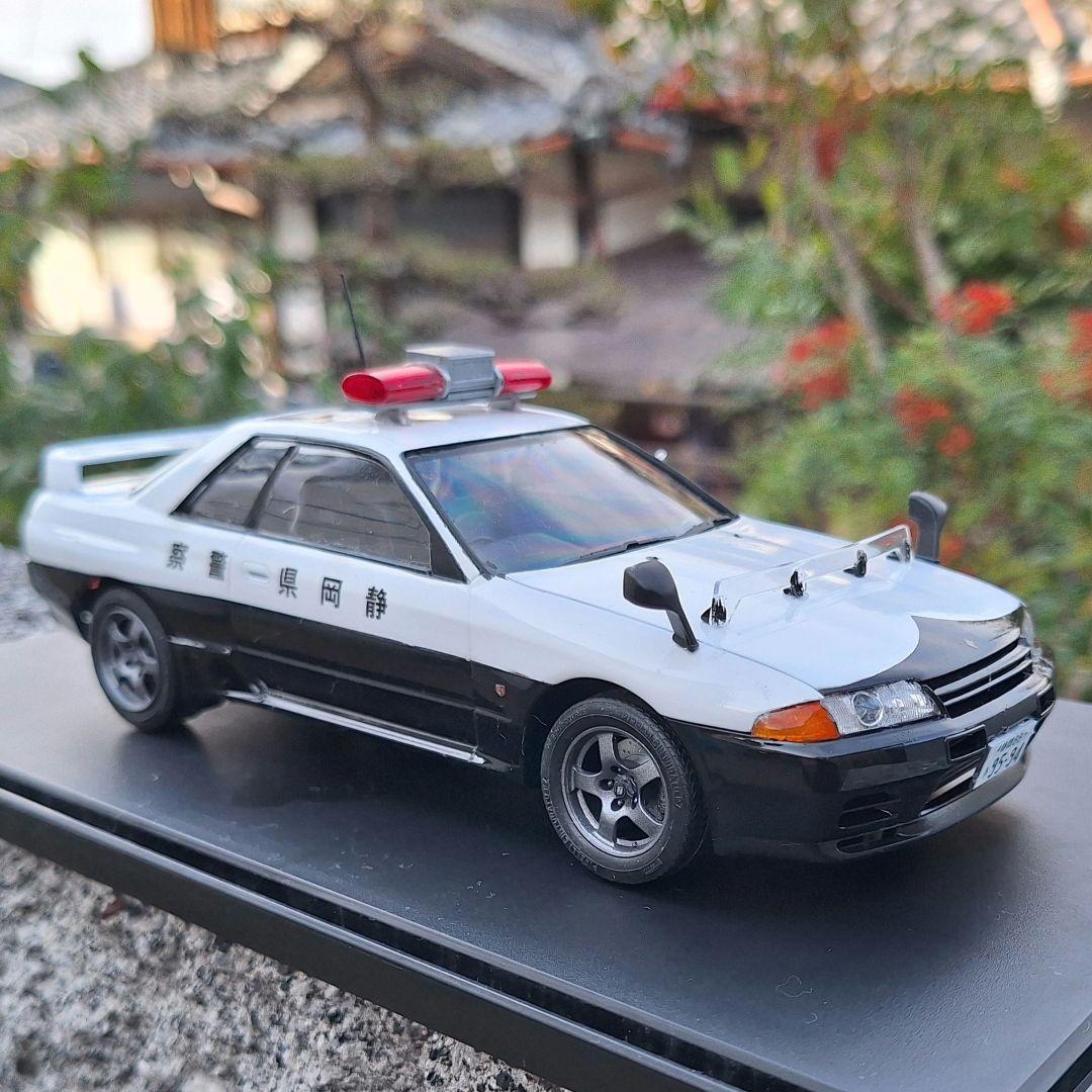 ハセガワR32GT-R パトカー アオシマR33GT-R ヴェイルサイド