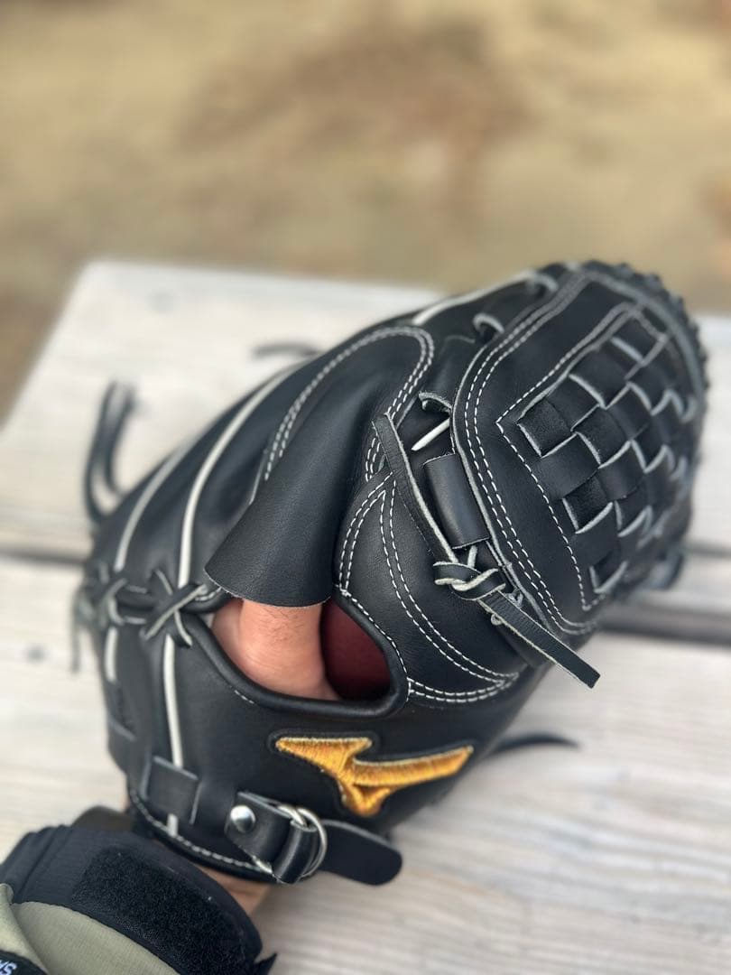 【新品未使用】ミズノプロ　オーダー　投手 硬式用（石川モデル）