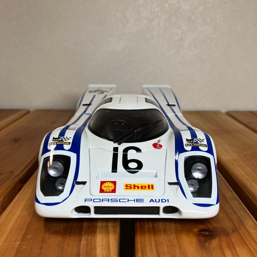 オートアート1/18 ポルシェ917K 12HRS SEBRING '70#16