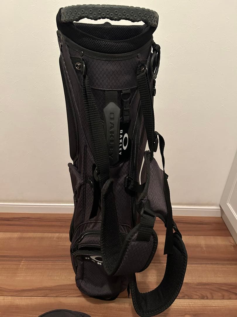 OAKLEY キャディバッグ スタンド付　BLACK