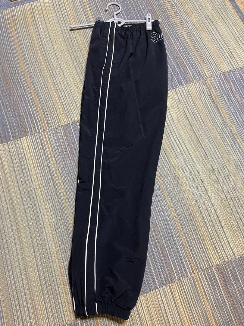 Supreme トラックナイロン ブラックパンツ